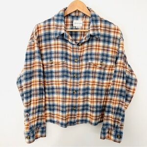 American Eagle Cropped Boxy Plaid Oversized Flannel Button Down Shirt Top